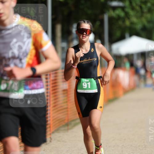 07.09.2025 - 19. Norderstedt Triathlon Michael Strokosch http://msf.ph/oto/8802480 07.09.2025 11:00:06 Laufen 91, 674 meine-sportfotos.de