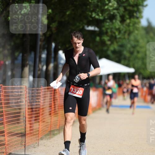 07.09.2025 - 19. Norderstedt Triathlon Michael Strokosch http://msf.ph/oto/8802506 07.09.2025 12:03:33 Laufen 1320 meine-sportfotos.de