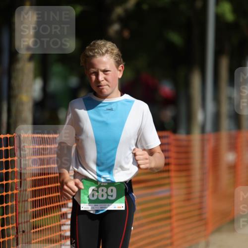 07.09.2025 - 19. Norderstedt Triathlon Michael Strokosch http://msf.ph/oto/8802607 07.09.2025 11:00:22 Laufen 69, 689 meine-sportfotos.de