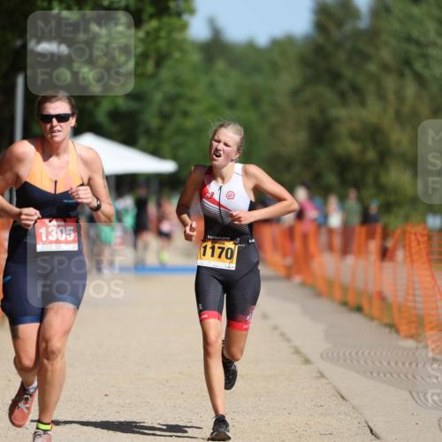 07.09.2025 - 19. Norderstedt Triathlon Michael Strokosch http://msf.ph/oto/8802614 07.09.2025 12:03:43 Laufen 1170, 1305 meine-sportfotos.de