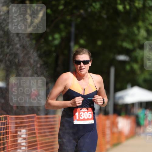 07.09.2025 - 19. Norderstedt Triathlon Michael Strokosch http://msf.ph/oto/8802636 07.09.2025 12:03:44 Laufen 1170, 1305 meine-sportfotos.de