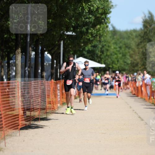 07.09.2025 - 19. Norderstedt Triathlon Michael Strokosch http://msf.ph/oto/8802751 07.09.2025 12:33:47 Laufen 776, 1225 meine-sportfotos.de