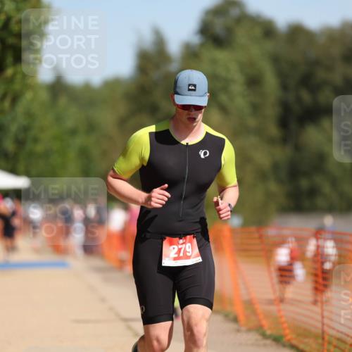 07.09.2025 - 19. Norderstedt Triathlon Michael Strokosch http://msf.ph/oto/8802795 07.09.2025 12:04:04 Laufen 279, 1183, 1278 meine-sportfotos.de