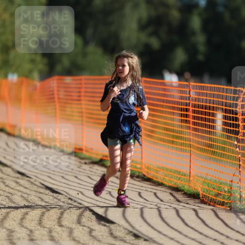 07.09.2025 - 19. Norderstedt Triathlon Michael Strokosch http://msf.ph/oto/8802811 07.09.2025 09:17:51 Laufen 18, 20 meine-sportfotos.de