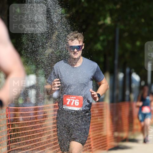 07.09.2025 - 19. Norderstedt Triathlon Michael Strokosch http://msf.ph/oto/8802835 07.09.2025 12:33:55 Laufen 773, 776, 1225 meine-sportfotos.de