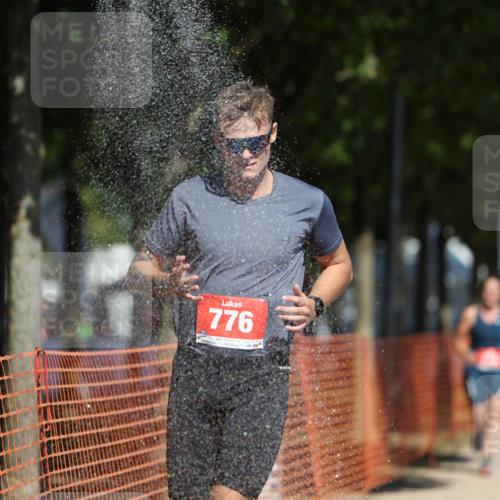 07.09.2025 - 19. Norderstedt Triathlon Michael Strokosch http://msf.ph/oto/8802840 07.09.2025 12:33:55 Laufen 773, 776, 1225 meine-sportfotos.de