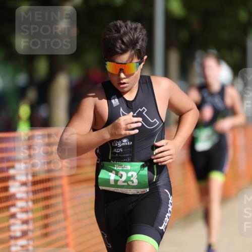 07.09.2025 - 19. Norderstedt Triathlon Michael Strokosch http://msf.ph/oto/8802853 07.09.2025 11:00:51 Laufen 62, 123, 635 meine-sportfotos.de