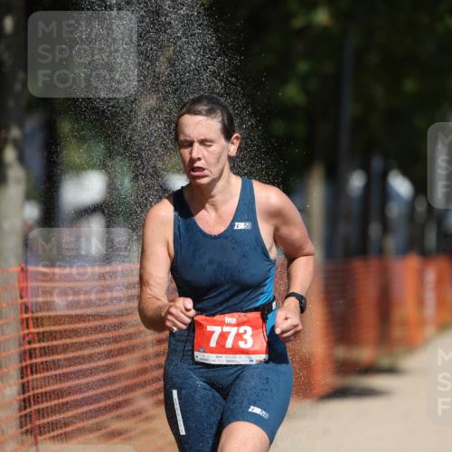 07.09.2025 - 19. Norderstedt Triathlon Michael Strokosch http://msf.ph/oto/8802944 07.09.2025 12:34:01 Laufen 773, 1251, 1381 meine-sportfotos.de