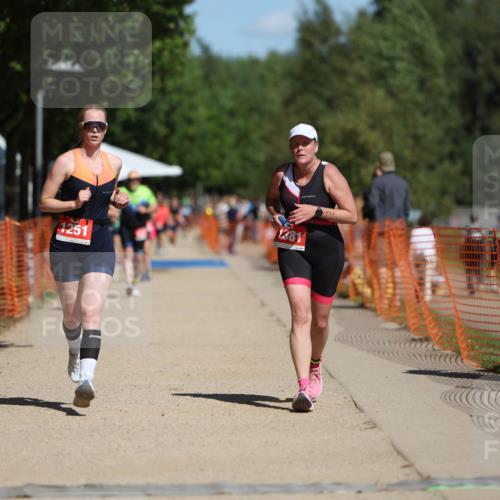 07.09.2025 - 19. Norderstedt Triathlon Michael Strokosch http://msf.ph/oto/8802979 07.09.2025 12:34:03 Laufen 773, 1251, 1381 meine-sportfotos.de