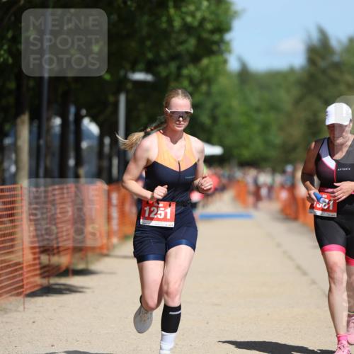 07.09.2025 - 19. Norderstedt Triathlon Michael Strokosch http://msf.ph/oto/8803013 07.09.2025 12:34:05 Laufen 1251, 1368, 1381 meine-sportfotos.de