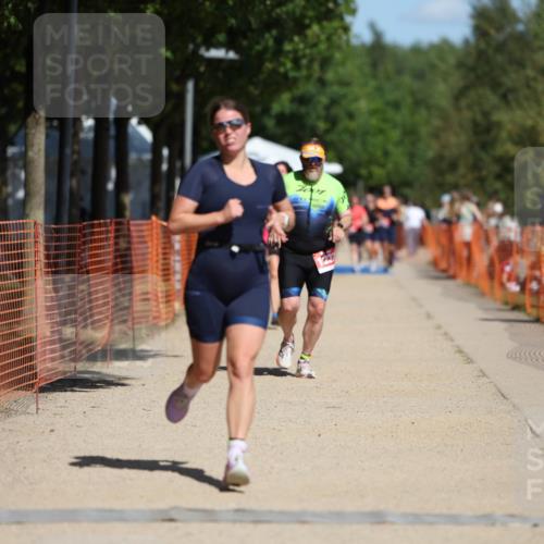 07.09.2025 - 19. Norderstedt Triathlon Michael Strokosch http://msf.ph/oto/8803080 07.09.2025 12:34:11 Laufen 1237, 1333, 1368 meine-sportfotos.de