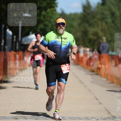 07.09.2025 - 19. Norderstedt Triathlon Michael Strokosch http://msf.ph/oto/8803181 07.09.2025 12:34:15 Laufen 1237, 1333, 1368 meine-sportfotos.de