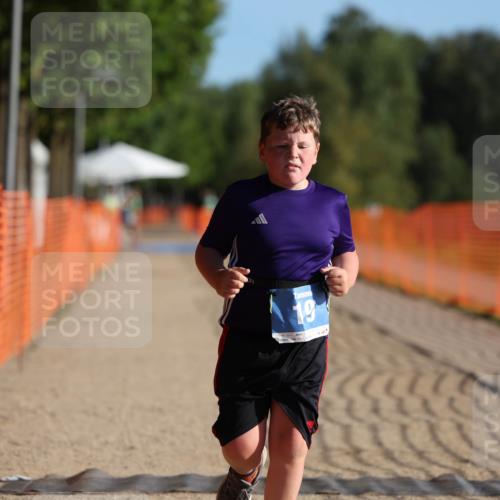 07.09.2025 - 19. Norderstedt Triathlon Michael Strokosch http://msf.ph/oto/8803290 07.09.2025 09:21:16 Laufen 19 meine-sportfotos.de