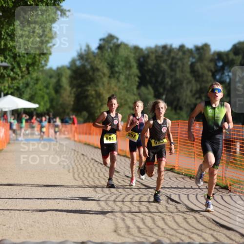 07.09.2025 - 19. Norderstedt Triathlon Michael Strokosch http://msf.ph/oto/8803395 07.09.2025 09:42:35 Laufen 557, 594, 595, 600 meine-sportfotos.de