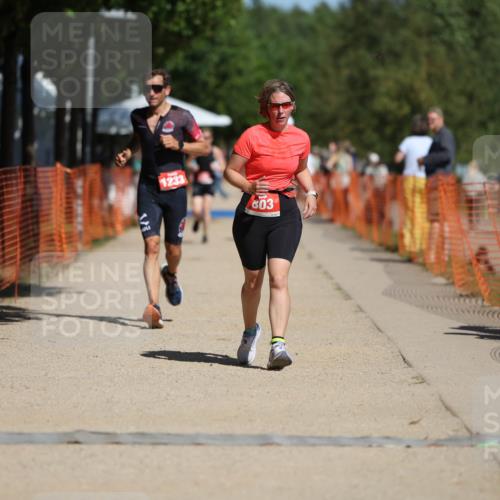 07.09.2025 - 19. Norderstedt Triathlon Michael Strokosch http://msf.ph/oto/8803408 07.09.2025 12:34:32 Laufen 696, 803, 1213, 1233 meine-sportfotos.de