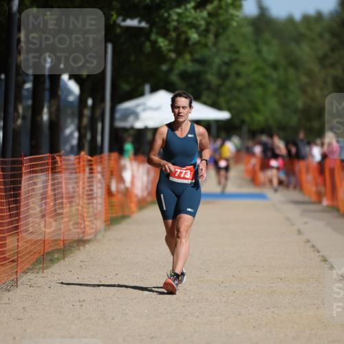 07.09.2025 - 19. Norderstedt Triathlon Michael Strokosch http://msf.ph/oto/8803432 07.09.2025 12:04:48 Laufen 252, 773, 1357 meine-sportfotos.de