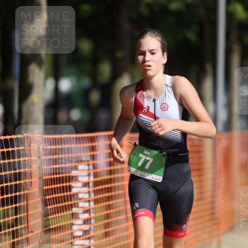 07.09.2025 - 19. Norderstedt Triathlon Michael Strokosch http://msf.ph/oto/8803539 07.09.2025 11:02:04 Laufen 77 meine-sportfotos.de