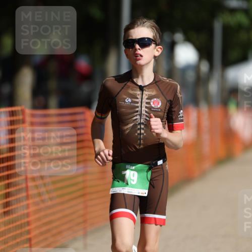 07.09.2025 - 19. Norderstedt Triathlon Michael Strokosch http://msf.ph/oto/8803715 07.09.2025 11:03:21 Laufen 79 meine-sportfotos.de