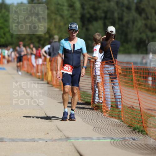 07.09.2025 - 19. Norderstedt Triathlon Michael Strokosch http://msf.ph/oto/8803772 07.09.2025 12:35:19 Laufen 807, 845 meine-sportfotos.de