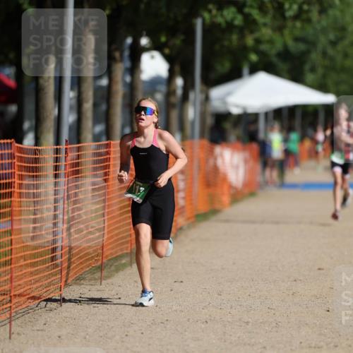 07.09.2025 - 19. Norderstedt Triathlon Michael Strokosch http://msf.ph/oto/8803801 07.09.2025 11:03:28 Laufen 63, 113 meine-sportfotos.de