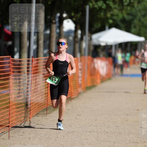 07.09.2025 - 19. Norderstedt Triathlon Michael Strokosch http://msf.ph/oto/8803813 07.09.2025 11:03:28 Laufen 63, 113 meine-sportfotos.de