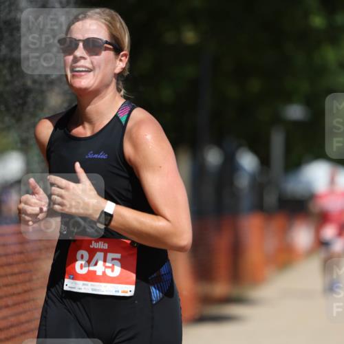 07.09.2025 - 19. Norderstedt Triathlon Michael Strokosch http://msf.ph/oto/8803839 07.09.2025 12:35:28 Laufen 151, 845, 851 meine-sportfotos.de