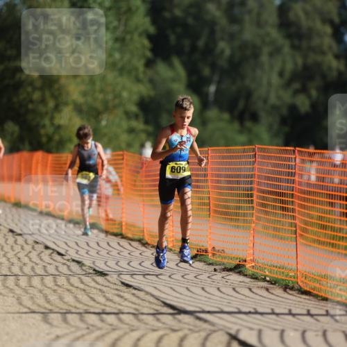 07.09.2025 - 19. Norderstedt Triathlon Michael Strokosch http://msf.ph/oto/8803901 07.09.2025 09:43:26 Laufen 556, 570, 609 meine-sportfotos.de
