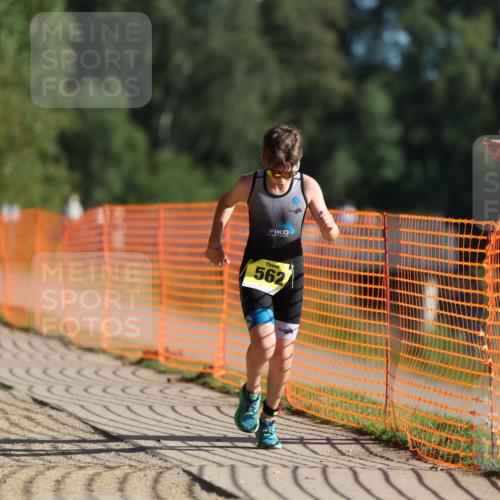 07.09.2025 - 19. Norderstedt Triathlon Michael Strokosch http://msf.ph/oto/8804008 07.09.2025 09:43:32 Laufen 562, 591, 609 meine-sportfotos.de