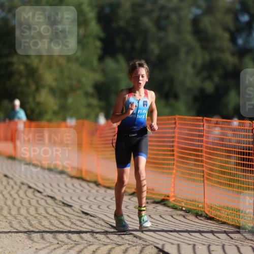 07.09.2025 - 19. Norderstedt Triathlon Michael Strokosch http://msf.ph/oto/8804060 07.09.2025 09:43:35 Laufen 562, 591, 609 meine-sportfotos.de