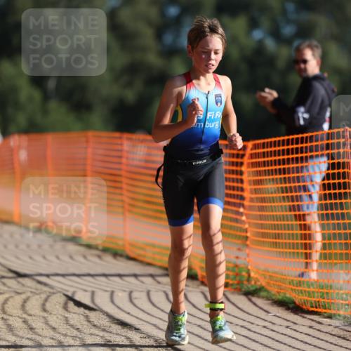 07.09.2025 - 19. Norderstedt Triathlon Michael Strokosch http://msf.ph/oto/8804109 07.09.2025 09:43:37 Laufen 562, 591 meine-sportfotos.de