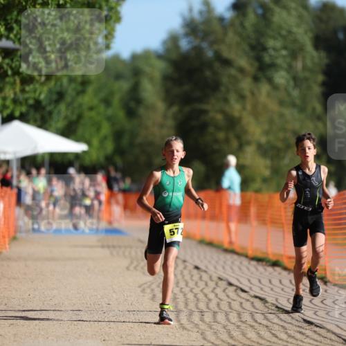 07.09.2025 - 19. Norderstedt Triathlon Michael Strokosch http://msf.ph/oto/8804160 07.09.2025 09:43:45 Laufen 568, 572 meine-sportfotos.de