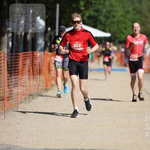 07.09.2025 - 19. Norderstedt Triathlon Michael Strokosch http://msf.ph/oto/8804168 07.09.2025 12:05:53 Laufen 237, 815, 862, 1225, 1265, 1372 meine-sportfotos.de