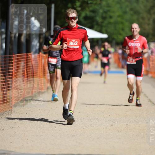 07.09.2025 - 19. Norderstedt Triathlon Michael Strokosch http://msf.ph/oto/8804175 07.09.2025 12:05:54 Laufen 237, 815, 862, 1225, 1265, 1372 meine-sportfotos.de