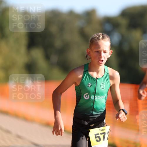07.09.2025 - 19. Norderstedt Triathlon Michael Strokosch http://msf.ph/oto/8804232 07.09.2025 09:43:48 Laufen 568, 572 meine-sportfotos.de