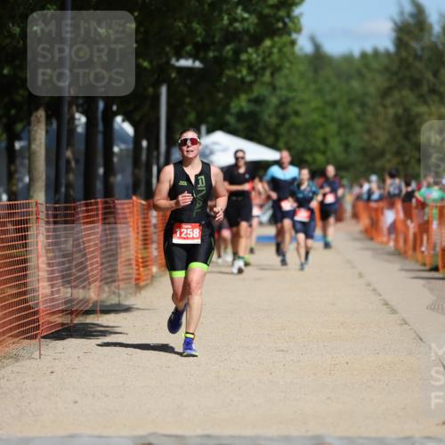 07.09.2025 - 19. Norderstedt Triathlon Michael Strokosch http://msf.ph/oto/8804249 07.09.2025 12:36:02 Laufen 1242, 1258 meine-sportfotos.de