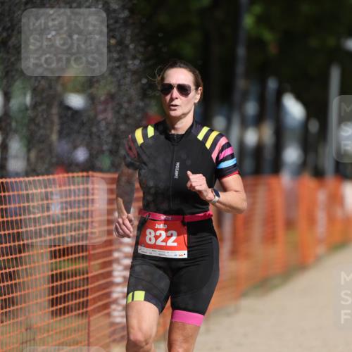 07.09.2025 - 19. Norderstedt Triathlon Michael Strokosch http://msf.ph/oto/8804275 07.09.2025 12:06:05 Laufen 822 meine-sportfotos.de