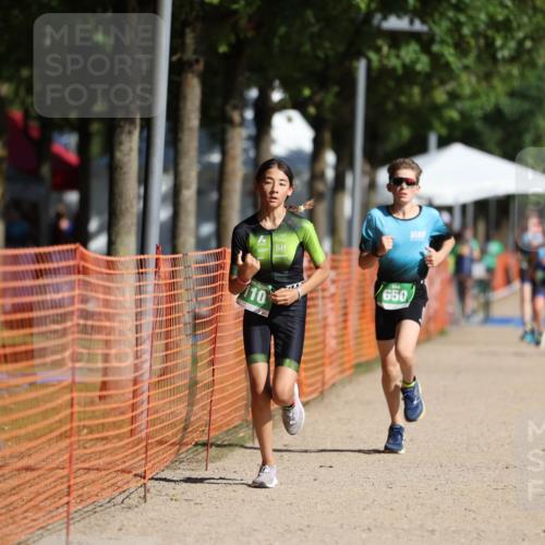 07.09.2025 - 19. Norderstedt Triathlon Michael Strokosch http://msf.ph/oto/8804294 07.09.2025 11:04:31 Laufen 110, 650 meine-sportfotos.de