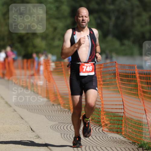 07.09.2025 - 19. Norderstedt Triathlon Michael Strokosch http://msf.ph/oto/8804328 07.09.2025 12:06:13 Laufen 746 meine-sportfotos.de