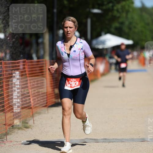 07.09.2025 - 19. Norderstedt Triathlon Michael Strokosch http://msf.ph/oto/8804571 07.09.2025 12:36:24 Laufen 227, 293, 1161 meine-sportfotos.de