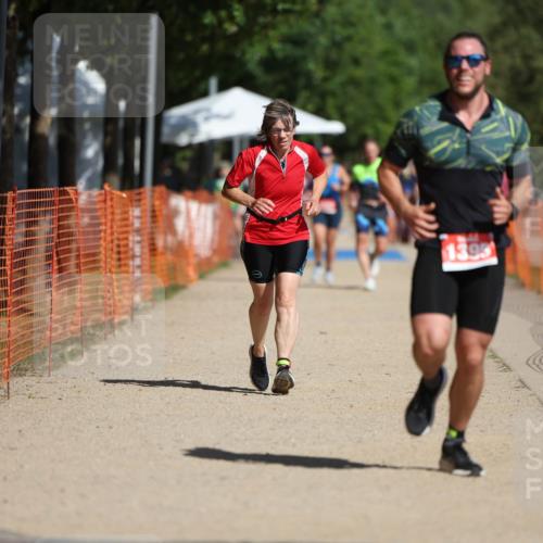 07.09.2025 - 19. Norderstedt Triathlon Michael Strokosch http://msf.ph/oto/8804664 07.09.2025 12:06:39 Laufen 801, 1229, 1395 meine-sportfotos.de