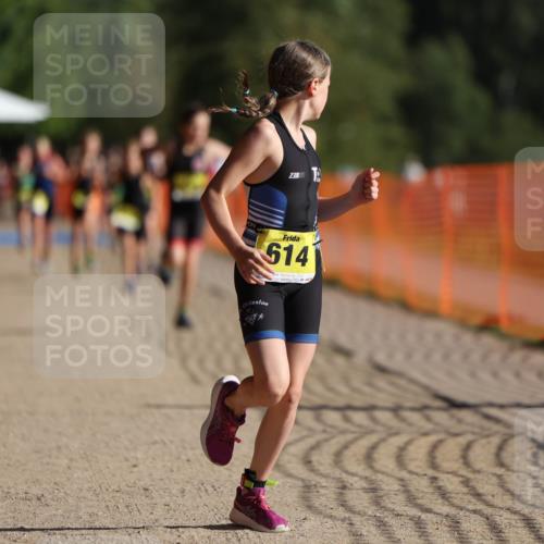 07.09.2025 - 19. Norderstedt Triathlon Michael Strokosch http://msf.ph/oto/8804740 07.09.2025 09:44:28 Laufen 566, 614, 629 meine-sportfotos.de