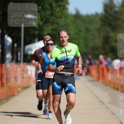 07.09.2025 - 19. Norderstedt Triathlon Michael Strokosch http://msf.ph/oto/8804763 07.09.2025 12:06:50 Laufen 190, 771, 1267 meine-sportfotos.de