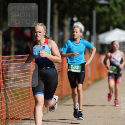 07.09.2025 - 19. Norderstedt Triathlon Michael Strokosch http://msf.ph/oto/8804829 07.09.2025 11:06:30 Laufen 67, 75, 133 meine-sportfotos.de