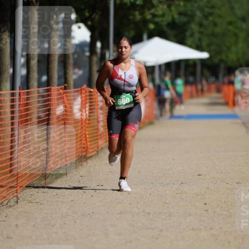 07.09.2025 - 19. Norderstedt Triathlon Michael Strokosch http://msf.ph/oto/8804921 07.09.2025 11:07:11 Laufen 660 meine-sportfotos.de