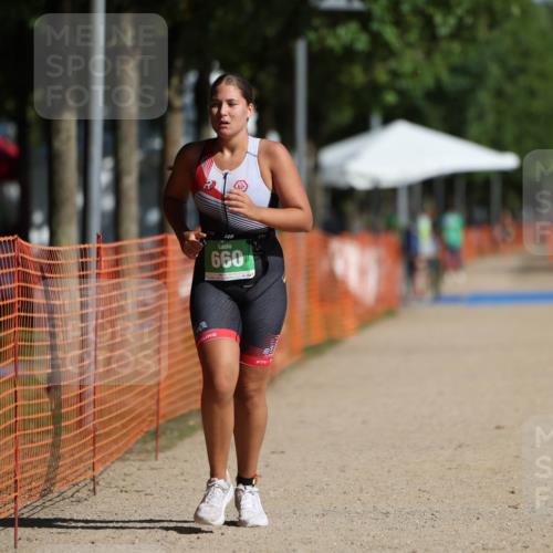 07.09.2025 - 19. Norderstedt Triathlon Michael Strokosch http://msf.ph/oto/8804975 07.09.2025 11:07:12 Laufen 660 meine-sportfotos.de