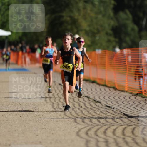 07.09.2025 - 19. Norderstedt Triathlon Michael Strokosch http://msf.ph/oto/8805041 07.09.2025 09:44:49 Laufen 569, 576, 598, 607, 618 meine-sportfotos.de