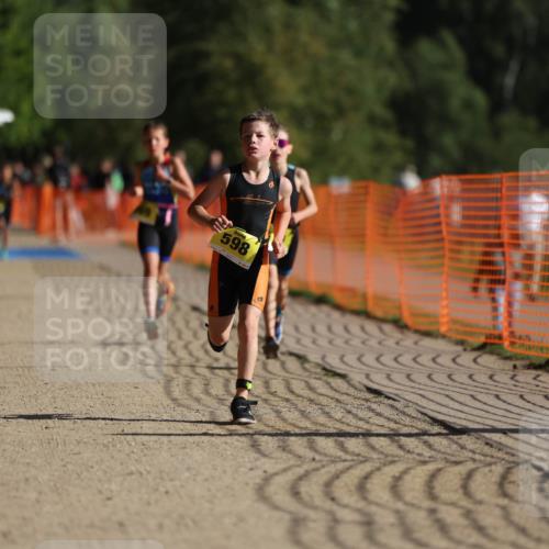 07.09.2025 - 19. Norderstedt Triathlon Michael Strokosch http://msf.ph/oto/8805047 07.09.2025 09:44:49 Laufen 569, 576, 598, 607, 618 meine-sportfotos.de