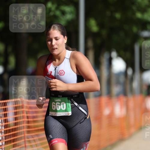 07.09.2025 - 19. Norderstedt Triathlon Michael Strokosch http://msf.ph/oto/8805057 07.09.2025 11:07:15 Laufen 660 meine-sportfotos.de