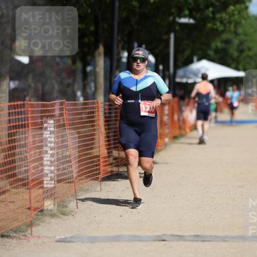 07.09.2025 - 19. Norderstedt Triathlon Michael Strokosch http://msf.ph/oto/8805210 07.09.2025 12:37:23 Laufen 1339, 1367 meine-sportfotos.de