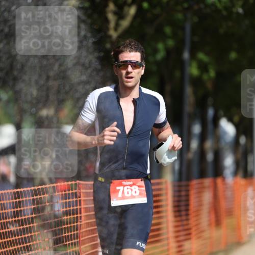 07.09.2025 - 19. Norderstedt Triathlon Michael Strokosch http://msf.ph/oto/8805248 07.09.2025 12:07:32 Laufen 768, 1368 meine-sportfotos.de